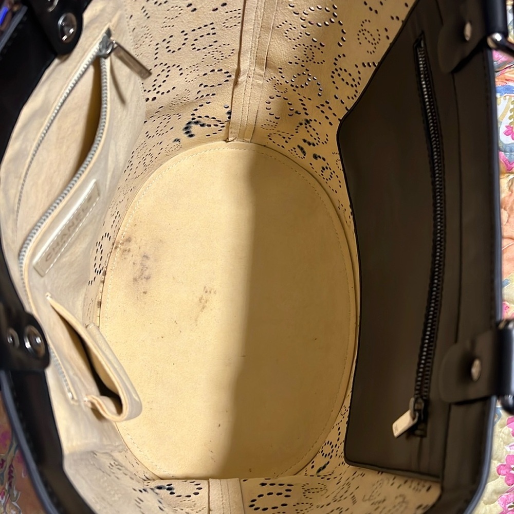 Retail $5000 Chanel tote leather bag authentic rare - Picture 11 of 17